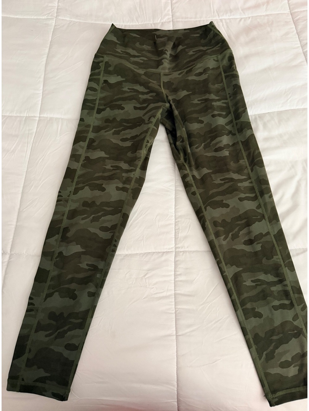 Colorfulkoala Women's Camouflage Leggings 70% Polyester 25%